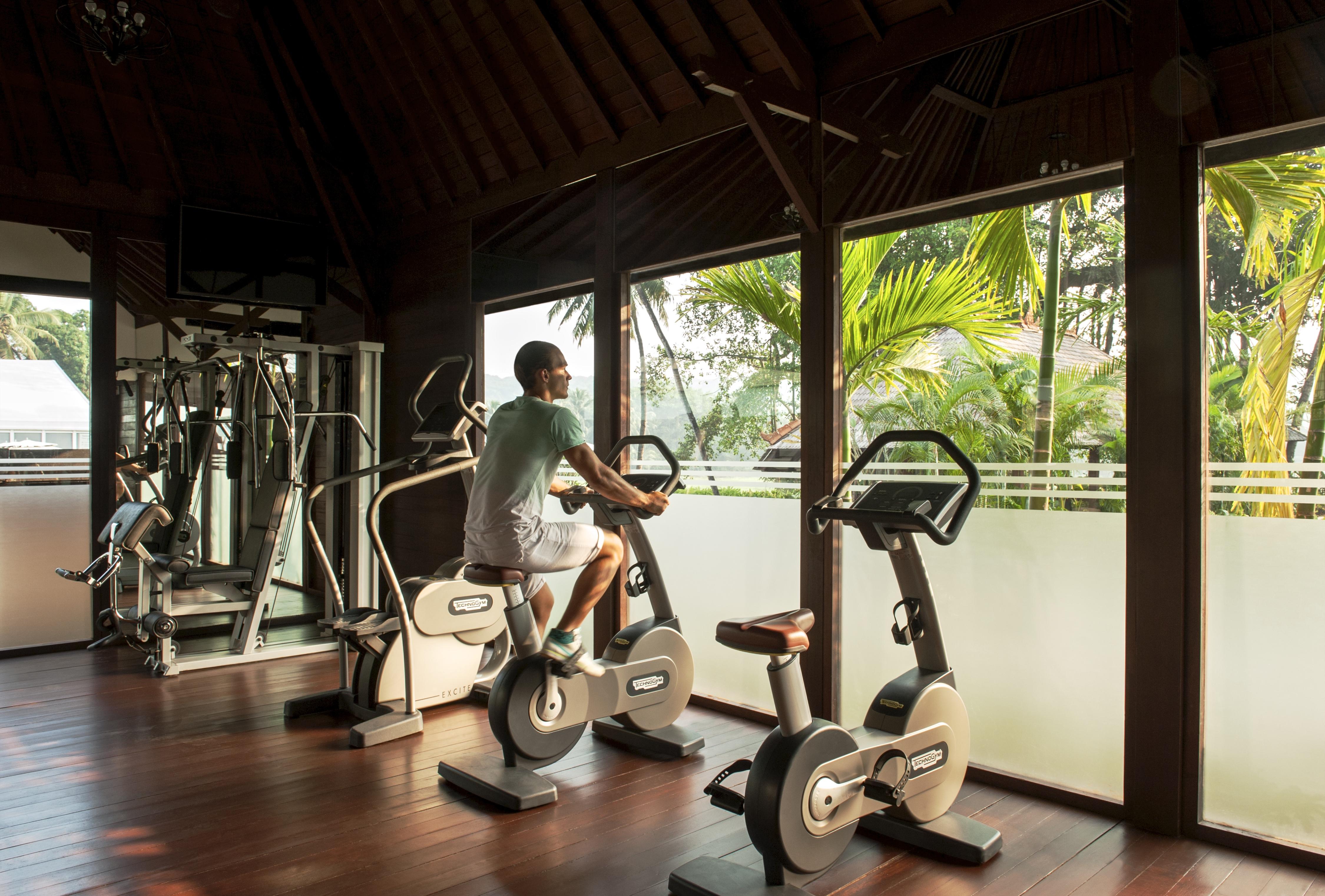 Novotel Goa Resort & Spa Candolim Exterior foto The gym at the resort