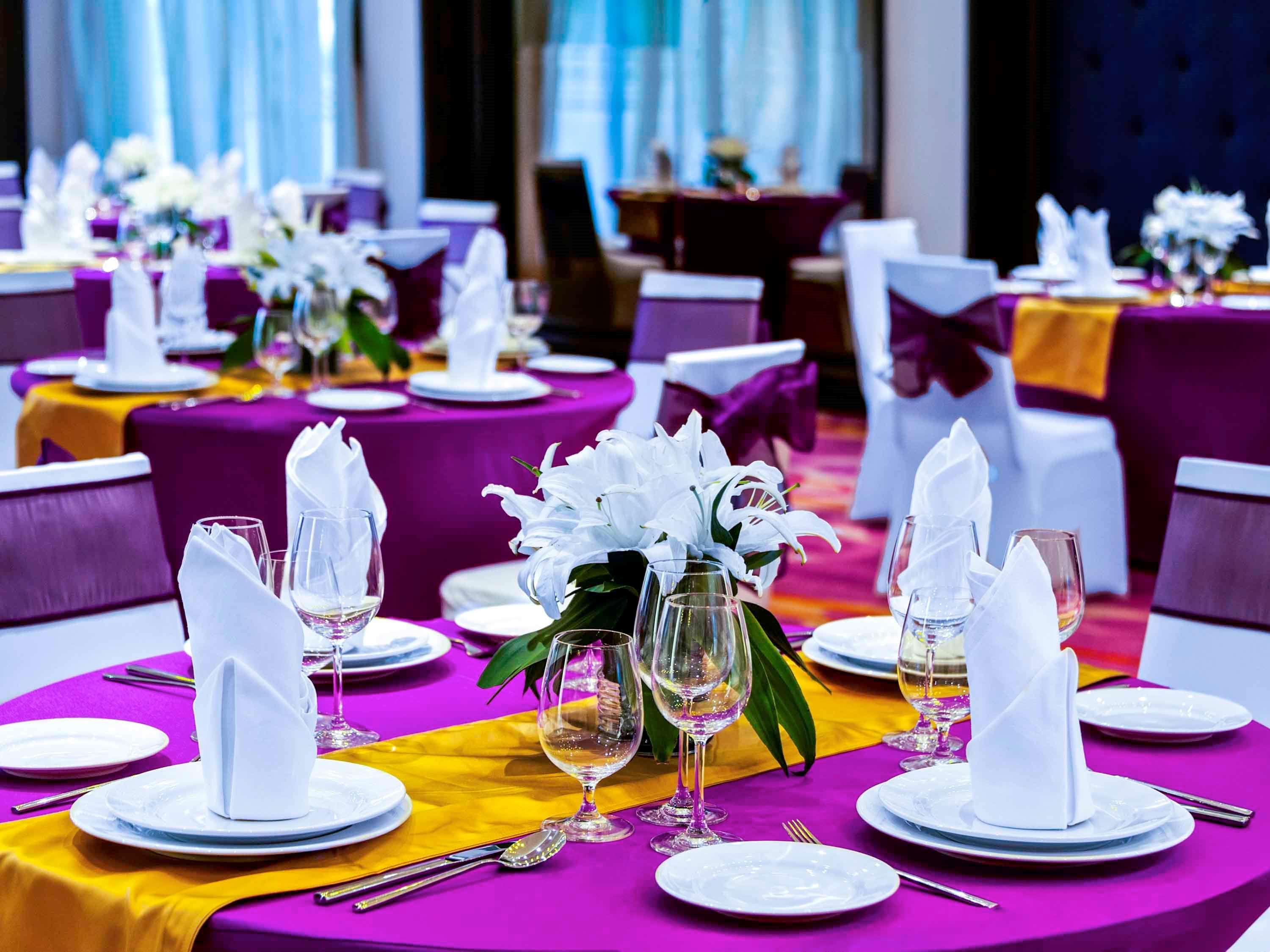 Novotel Goa Resort & Spa Candolim Exterior foto Banquet hall